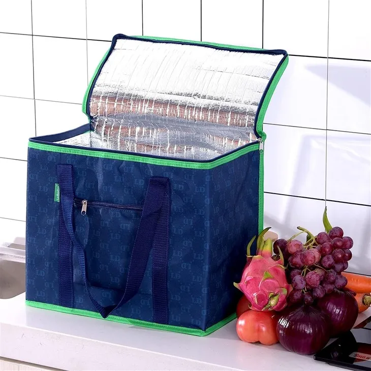thermal insulated food carrier